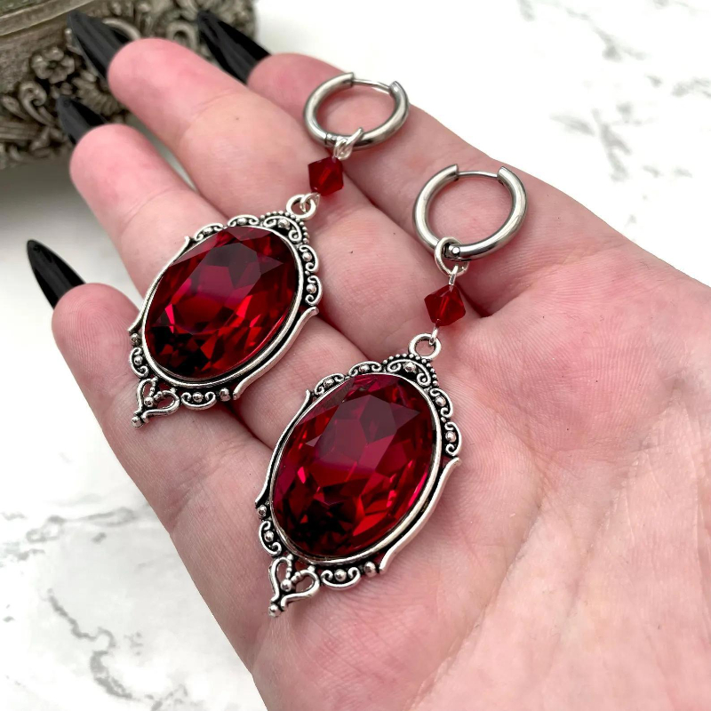 Women'S Victorian Accessories - Vampire Cameo Earrings, Gothic Jewelry, Blood