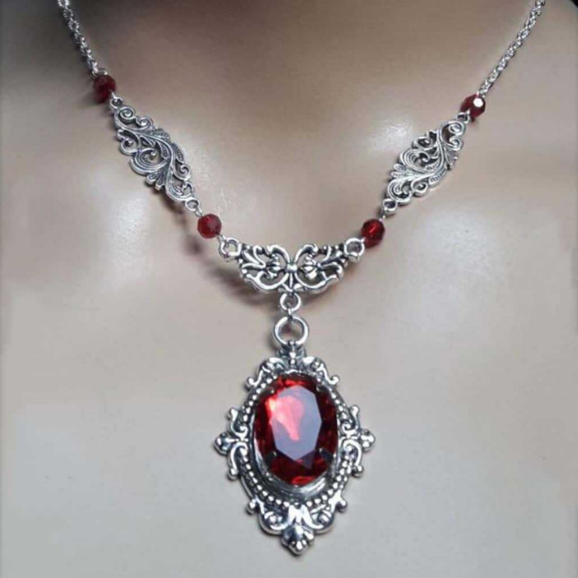 Purple Magic Water Drop Neckla - Women'S Victorian Accessories 评论和价格